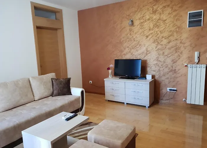 Kej Free Parking * 크랄레보