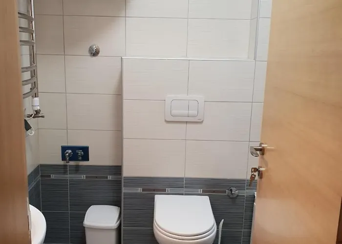 Kej Free Parking 아파트 크랄레보